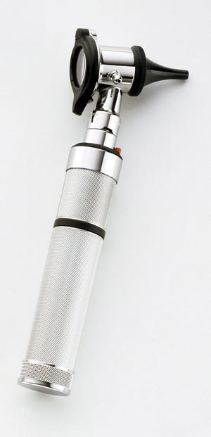 Otoscope Pneumatic Type 3.5 Volt Halogen HPX